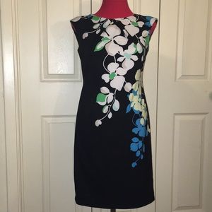 Floral sleeveless dress